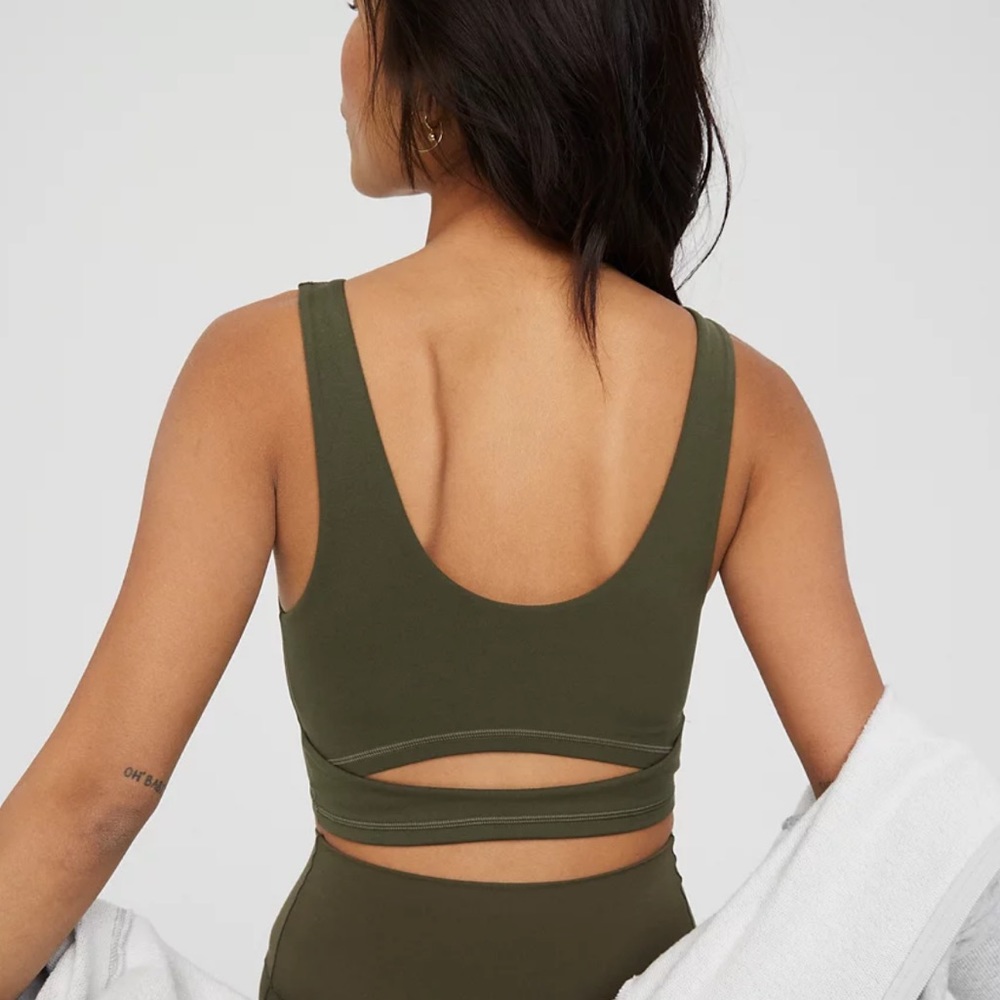 ☘️Aerie real me keyhole sport bra